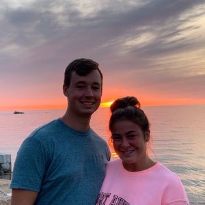 Meet your Posher, Marissa